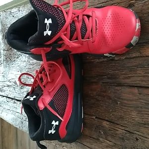 Under Armour Sneakers